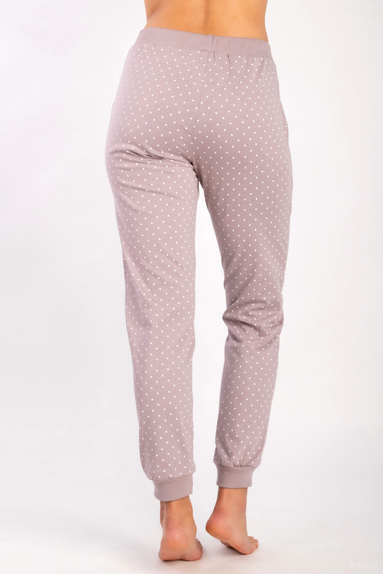 muzzy-pizama-damska-dres-kropki-bezowe-6