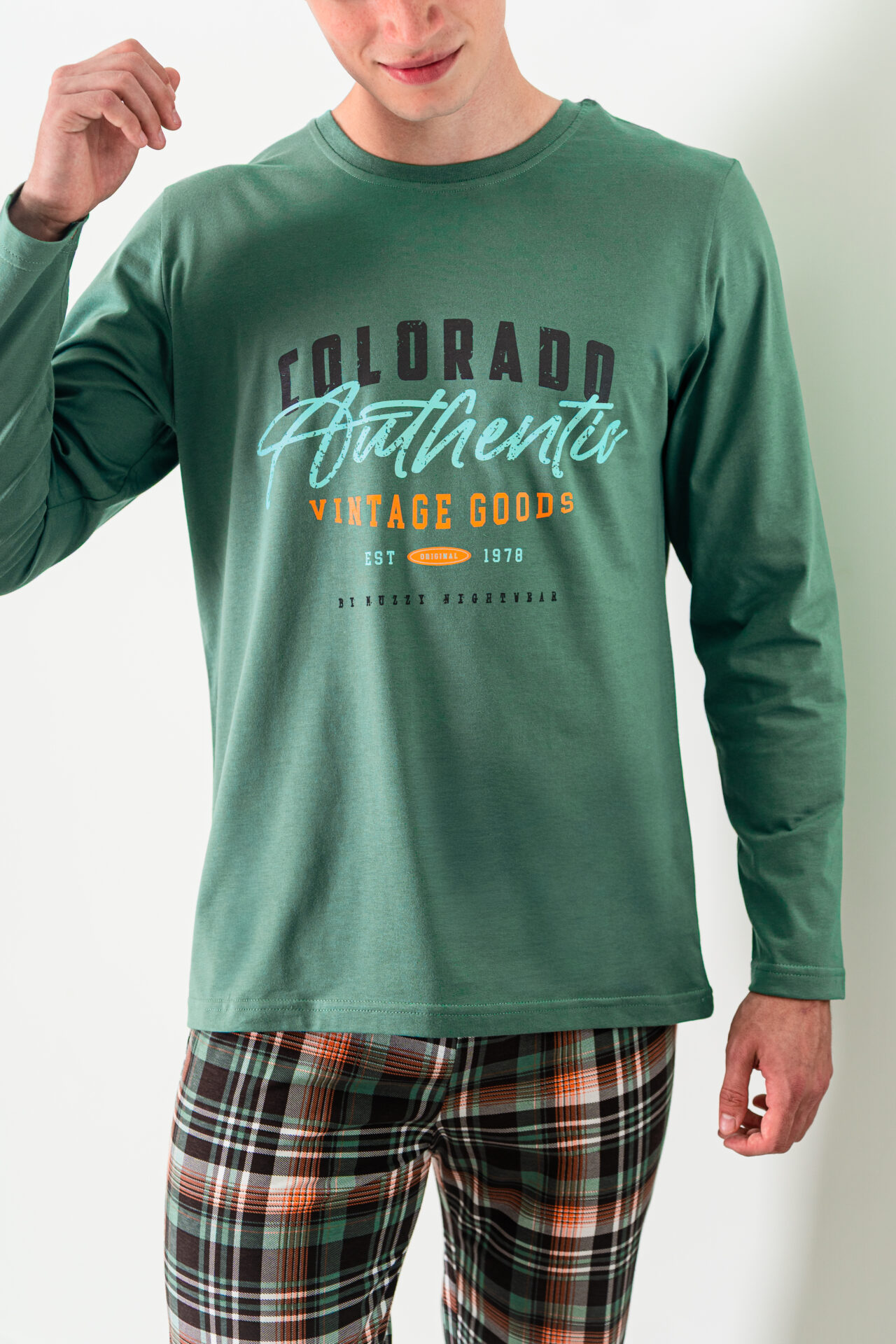 Zielona piżama męska COLORADO ze spodniami w zielono-pomarańczową kratę