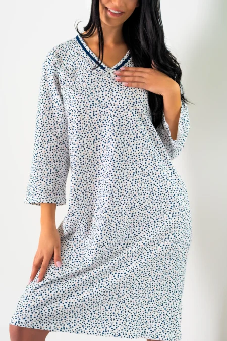 Klasyczna koszula nocna biała w kropeczki dekolt w serek