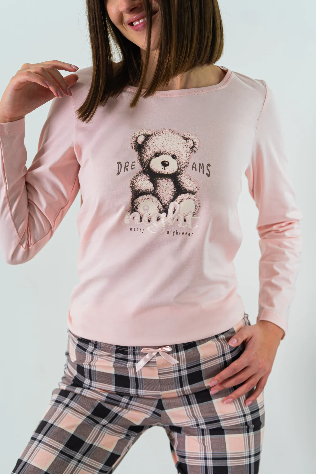 Piżama damska MIŚ długi rękaw i długie spodnie w kratę różowy